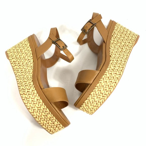 AQUATALIA Ankle Strap Cassidy Calf Wedges Sandals - Picture 3 of 11